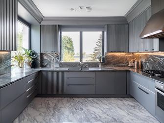 Magazin grauer Marmor 