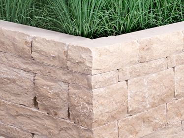 Mauersteine Kalkstein Dietfurter Kalkstein Gala mit Gras