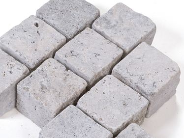 Pflastersteine Travertin Silver Detail