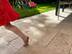Terrassenplatten Travertin Medium Select mit rennendem Kind
