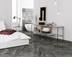 Schlafzimmer mit Granitoptik-Fliesen Dolomit Black