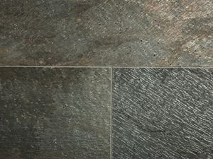 Quarzitfliese Deoli Green mit Inklusionen