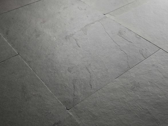 Schiefer Grey Slate fein gespalten