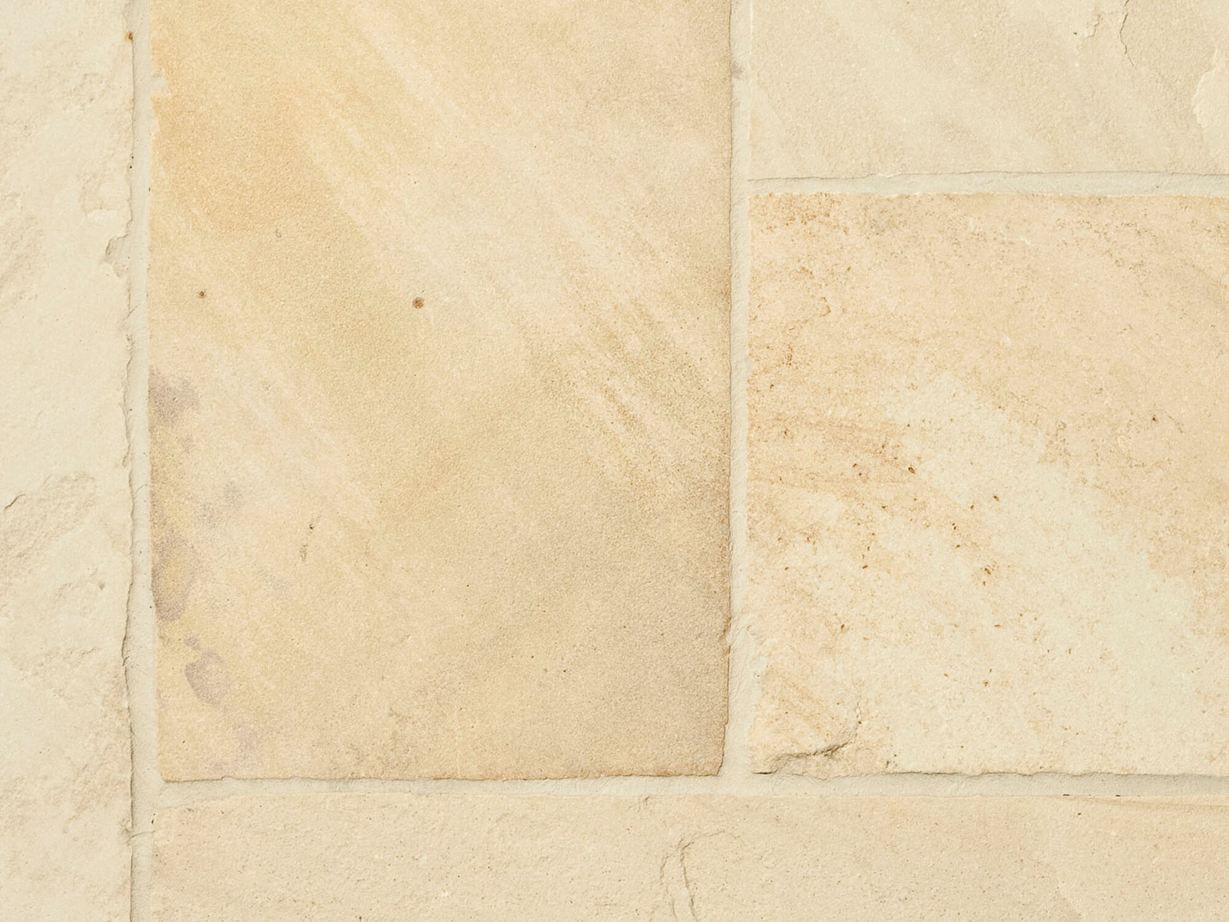 Sandstein-Platten Yellow Mint in der Nahaufnahme von oben