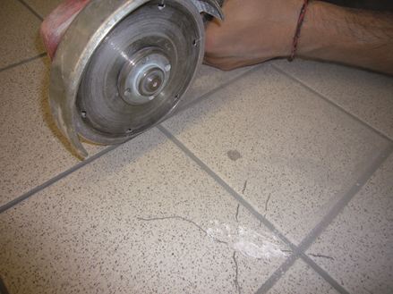 3 6 Einschneiden der Fuge