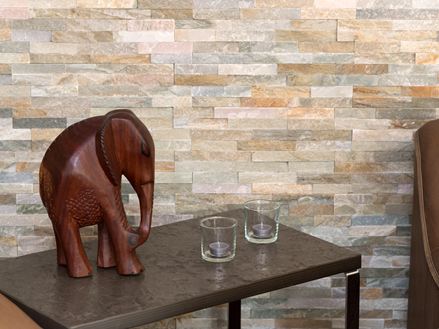 Elefanten Statue vor Wandverblender